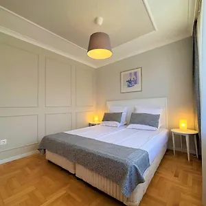 Dunav House Hotel