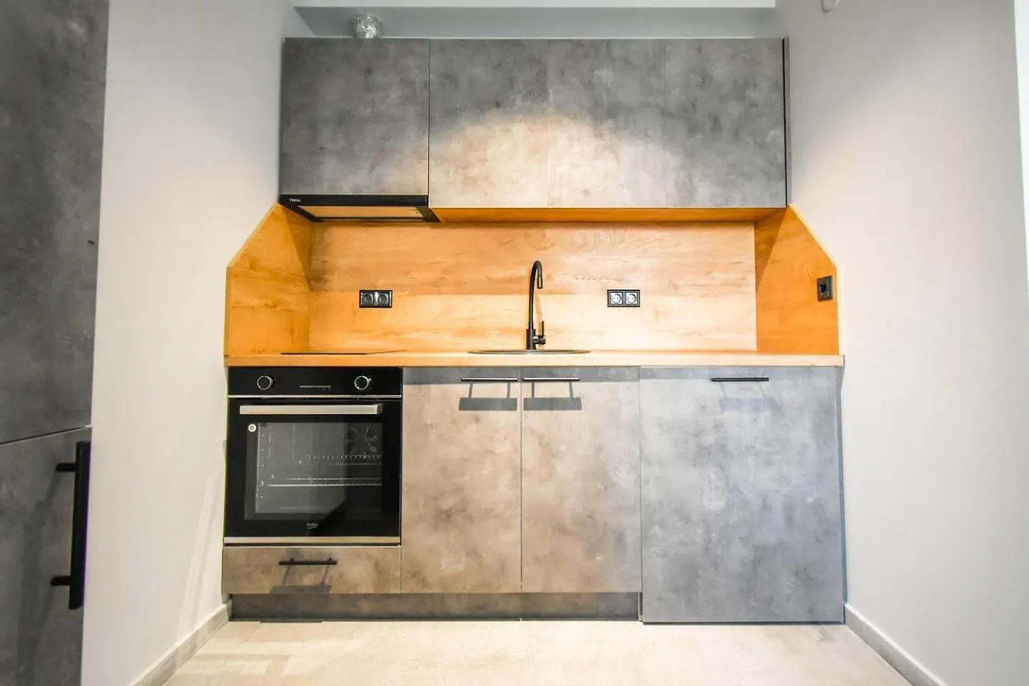 6 Studios 6 Bathrooms 2 Levels Kitchens 0*, 소피아 불가리아