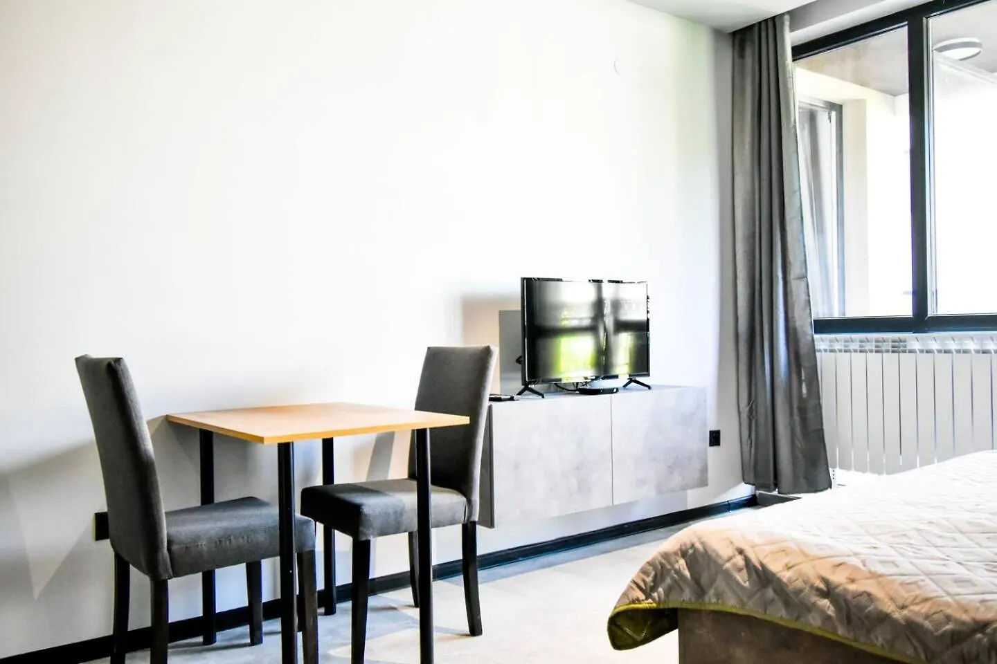 6 Studios 6 Bathrooms 2 Levels Kitchens 불가리아